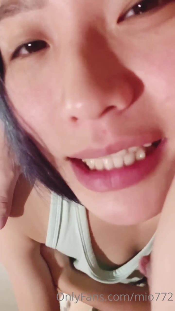 Cece Mio Jerit Mendesah Keras Di Entot Sampe Mentok